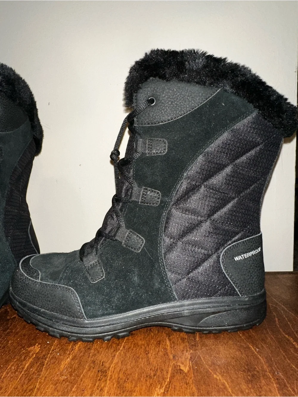 Women's Black Faux-Fur Winter Boots